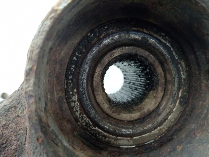 Кулак поворотный левый со ступицей Hyundai I30 FD 1.6 DIESEL D4FB 2007 (б/у) Київ - зображення 5