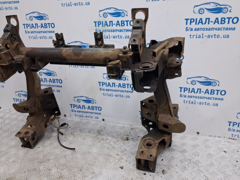 Балка передней подвески Mitsubishi Pajero Wagon 3 3.2 ДИЗЕЛЬ 4M41 1999 (б/у) Київ - зображення 7