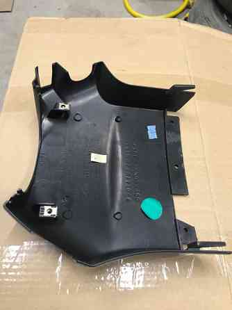 Бу кожух рулевой колонки Renault Laguna 2, 8200000879, 8200088560, 8200172084, верхняяняя часть. Кропивницький