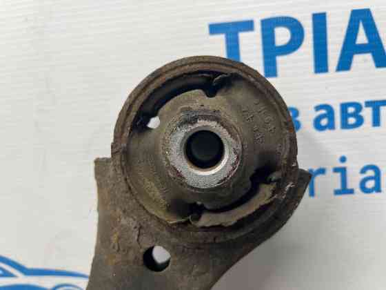 Рычаг правый Hyundai Santa fe CM 2.2 DIESEL D4HB 2005 (б/у) Київ