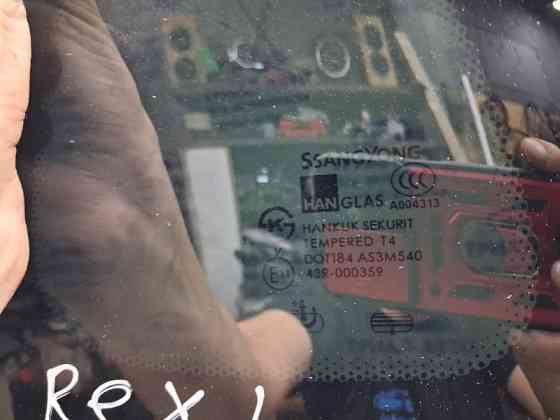 Стекло в кузов заднее левое SsangYong Rexton 2006-2012 7925008012 (Арт. 61800) Київ