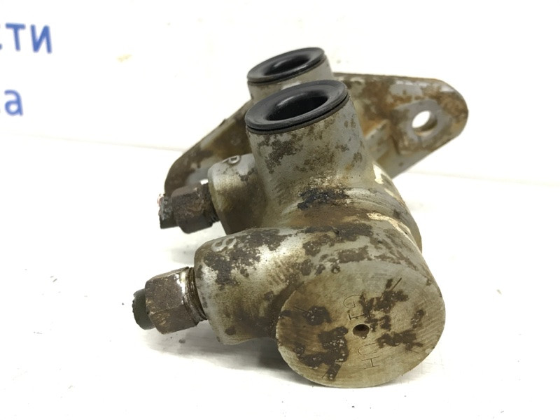 Тормозной цилиндр главный SsangYong Korando C200 2.0 DIESEL 2010 (б/у) Киев - изображение 4