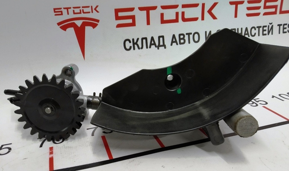 Масляный насос в сборе редуктора заднего мотора SPORT (1002633) Tesla model S 1007006-00-A Київ - зображення 2