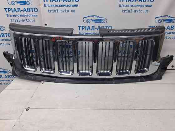 Решетка радиатора Jeep Grand Cherokee WK2 3.6 БЕНЗИН ERB 2010 (б/у) Киев