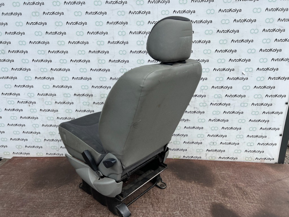 Сиденье переднее пассажира одинарное Opel Vivaro 2001-2013 Ковель - зображення 3