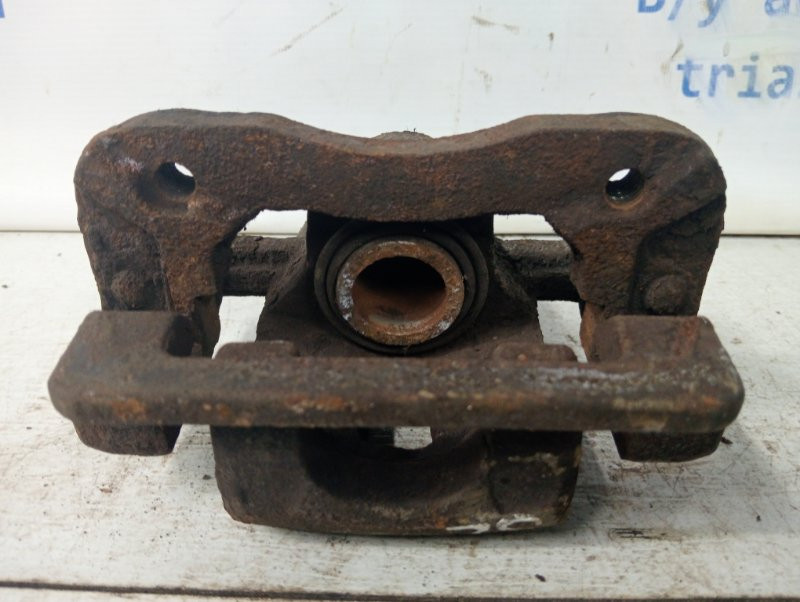 Суппорт задний левый Hyundai Tucson JM 2.0 DIESEL D4EA 2004 (б/у) Київ - зображення 4