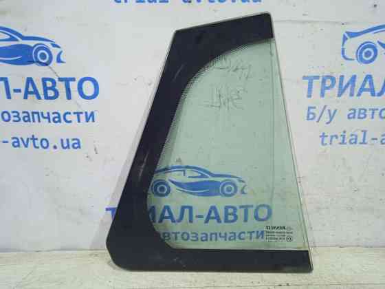 Стекло двери задней левой (форточка) Renault Megane 3 1.5 DIESEL K9K 2008 (б/у) Киев