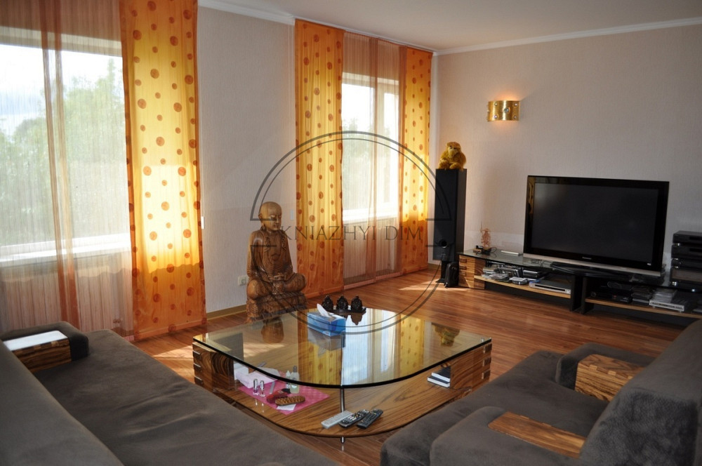 Продаж 2-х поверхового будинку в Васильківському р-ні смт Велика Солтанівка. № 2211631 Київ - зображення 12