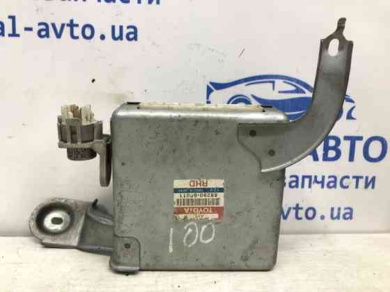 Блок управления Toyota Land Cruiser J100 1998 (б/у) Киев