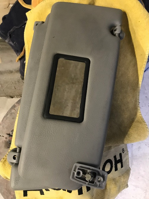 Бу козырёк солнцезащитный правый Renault Laguna 1, 7701042659 Кропивницкий - изображение 1