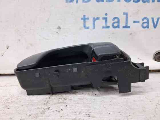 Ручка двери внутренняя левая Mitsubishi Pajero Wagon 3 3.2 ДИЗЕЛЬ 4M41 1999 (б/у) Київ