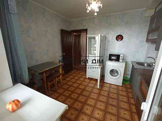 Затишна 2 кім. розд. по вул. Слобожанська (Калачевська) 9 Код Объекта: 1114157 Київ