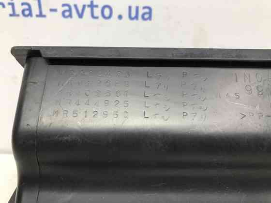 Бардачок Mitsubishi Pajero Wagon 1999-2006 MR444925 (Арт. 57546) Київ