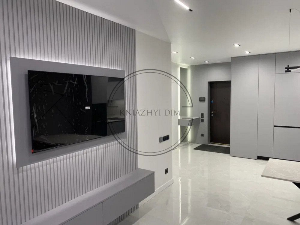 Продаж 1-кімнатної роздільної квартири в ЖК Варшавський 2. № 21146442 Киев - изображение 4