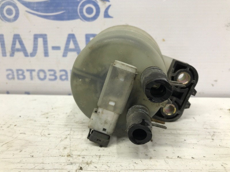 Бачок главного тормозного цилиндра Mitsubishi Outlander CU 2.4 БЕНЗИН 4G69 2003 (б/у) Київ - зображення 3