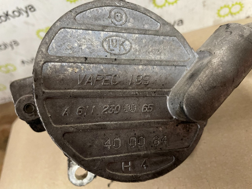 Вакуумный насос Mercedes ML-Class 2.2 / 2.7 cdi W163 1997-2005 (A6112300065) Ковель - зображення 2