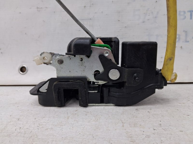 Замок двери задний левый Kia Sorento BL 2.5 DIESEL D4CB 2002 (б/у) Киев - изображение 3