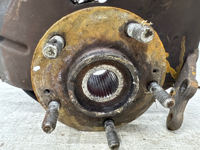 Кулак поворотный левый со ступицей Hyundai Santa fe DM 2.2 DIESEL D4HB 2012 (б/у) Київ - зображення 7