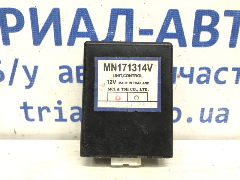 Блок управления полным приводом Mitsubishi L200 KB 2.5 ДИЗЕЛЬ 4D56U 2006 (б/у) Киев - изображение 1