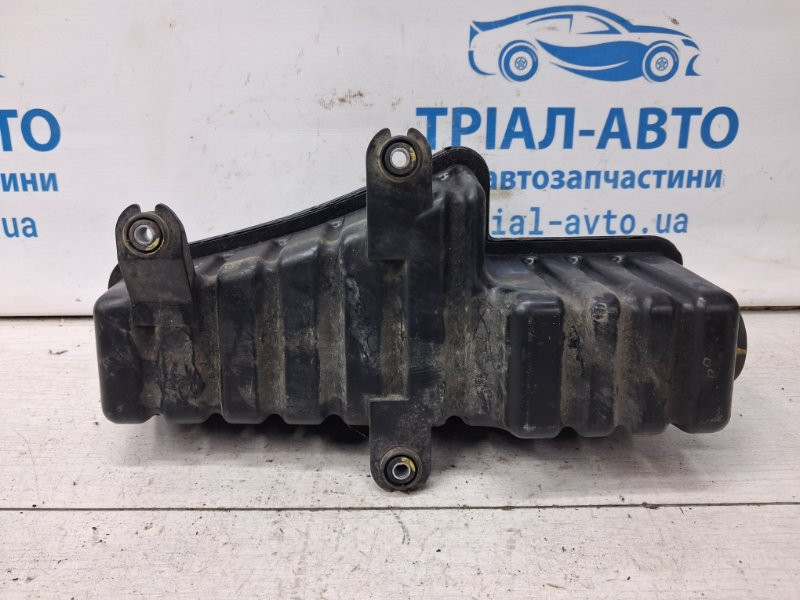 Резонатор воздушного фильтра SsangYong Korando C200 2.0 DIESEL D20DT 2010 (б/у) Киев - изображение 4