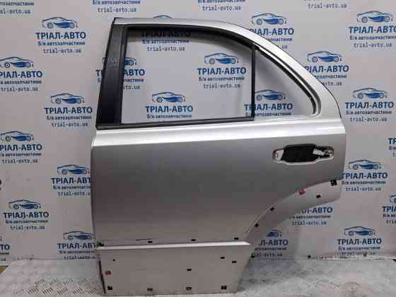 Дверь задняя левая Kia Sorento BL 2.5 DIESEL D4CB 2002 (б/у) Киев