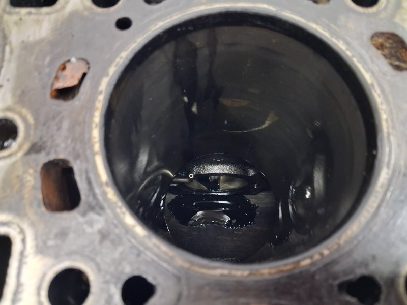 Блок ДВС Kia Sorento BL 2.5 DIESEL D4CB 2002 (б/у) Киев - изображение 8