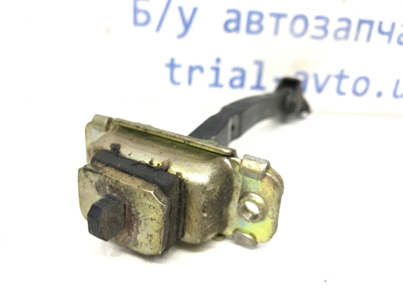 Ограничитель двери передний левый Hyundai Santa fe CM 2.7 БЕНЗИН G6EA 2005 (б/у) Киев - изображение 2