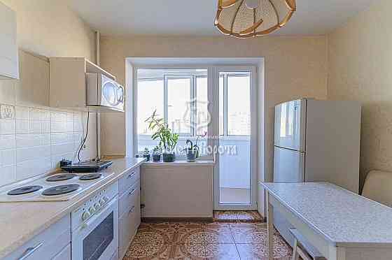 продажа 3-к квартира Киев, Голосеевский, 87000 $ Київ