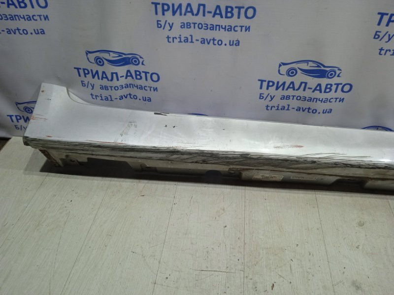 Накладка порога внешняя левая BMW 5 F10 2.0 ДИЗЕЛЬ 2010 лев. (б/у) Киев - изображение 4