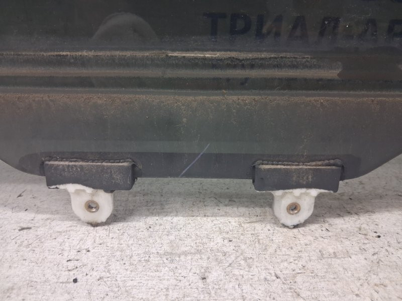 Стекло двери заднее правое Mitsubishi Lancer 2003-2009 MR556412 (Арт. 83266) Київ - зображення 1