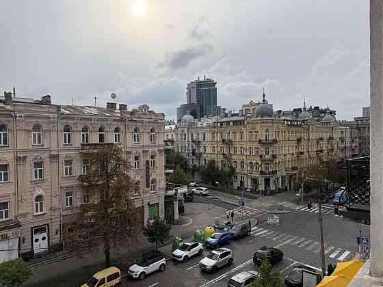 продажа помещения свободного назначения, здания Киев, Шевченковский, 10000000 $ Київ