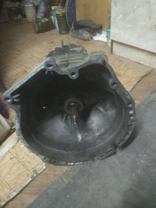 Коробка передач 2400037090 bmw e30 1.6 1.8 БМВ м40 Винница - изображение 7