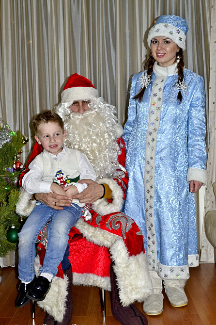 Аниматоры Новый Год Дед Мороз и снегурочка 2000 грн за час 2 аниматора Київ - зображення 3