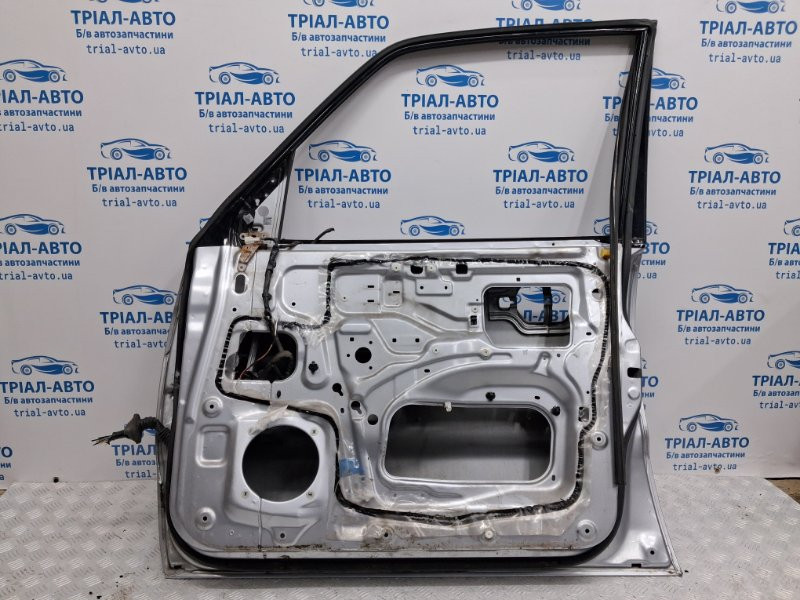 Дверь передняя правая Mitsubishi Pajero Wagon 4 3.2 ДИЗЕЛЬ 4M41 2006 (б/у) Киев - изображение 9