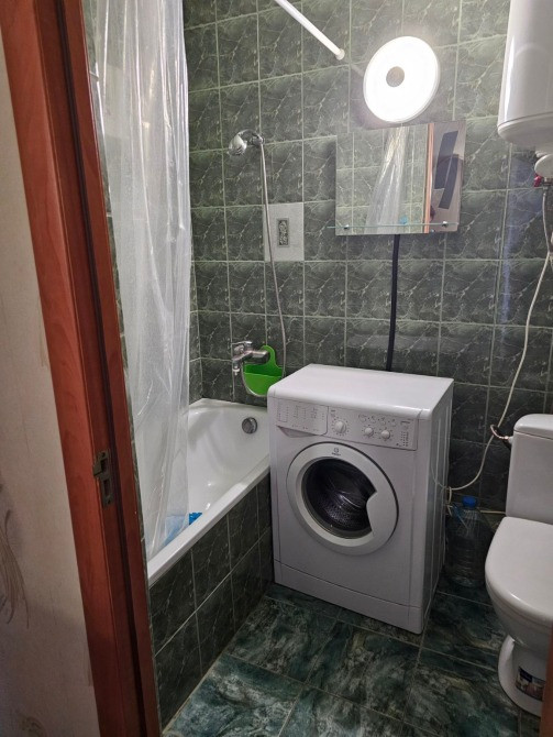 Свободна 1-к Солнечный техника мебель МПО, лоджия Днепр - изображение 3