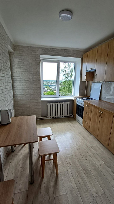 Продається 3-х кімнатна квартира в м. Звягель, вул. Шевченка 76. Новоград-Волинський - зображення 1