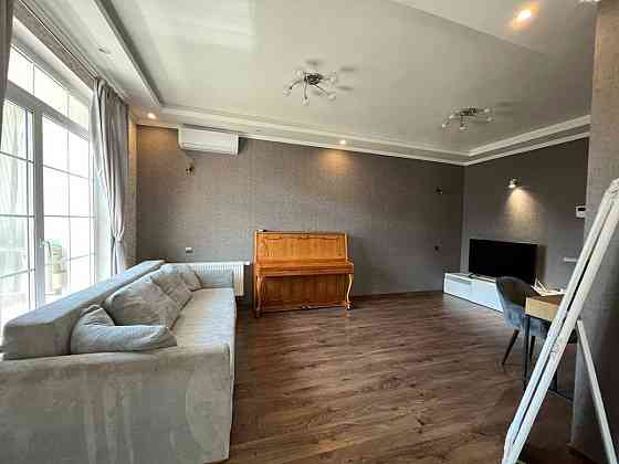продажа 1-к квартира Киев, Голосеевский, 118500 $ Киев