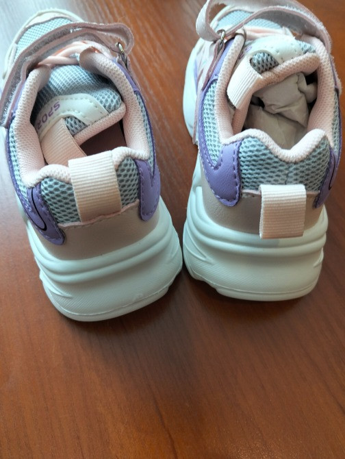 Кросівки для дівчаток Львів - зображення 3