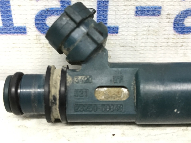 Форсунка топливная Toyota Land Cruiser J100 4.7 1998 (б/у) Київ - зображення 3