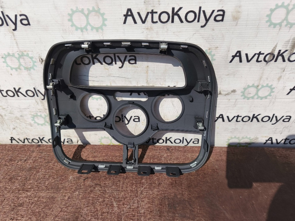 Накладка кнопок в торпеду Renault Kangoo 2013-2021 (682609068R) Ковель - зображення 3