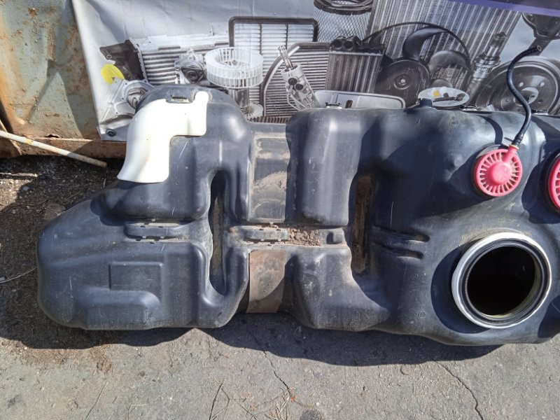 Бак топливный пластик Toyota Prado J120 3.0 DIESEL 1KDFTV 2002 (б/у) Київ - зображення 3