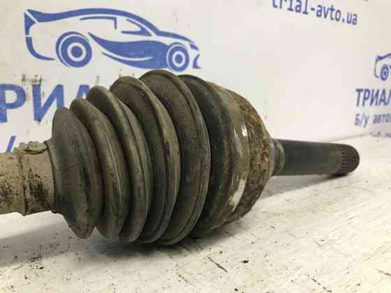 Привод передний правый МКПП Mitsubishi Pajero Sport K9 2.5 DIESEL 4D56 1996 (б/у) Киев