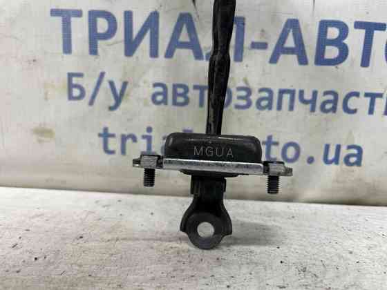 Ограничитель двери Hyundai Ioniq 2016- 79390G2000 (Арт. 81735) Київ