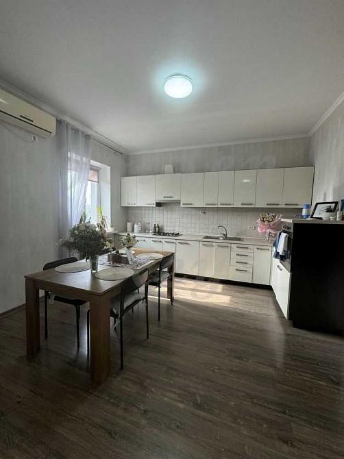 продажа 5-к таунхаус Бориспольский, Счастливое, 140000 $  - зображення 3