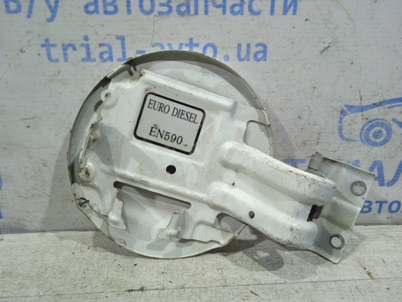 Лючок бака Mitsubishi L200 KB 2.5 ДИЗЕЛЬ 4D56U 2006 (б/у) Киев - изображение 2