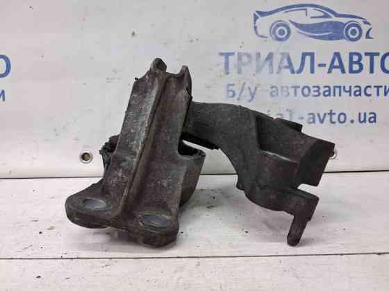 Подушка ДВС правая Nissan Qashqai J11 1.2 БЕНЗИН HRA2DDT 2013 (б/у) Киев