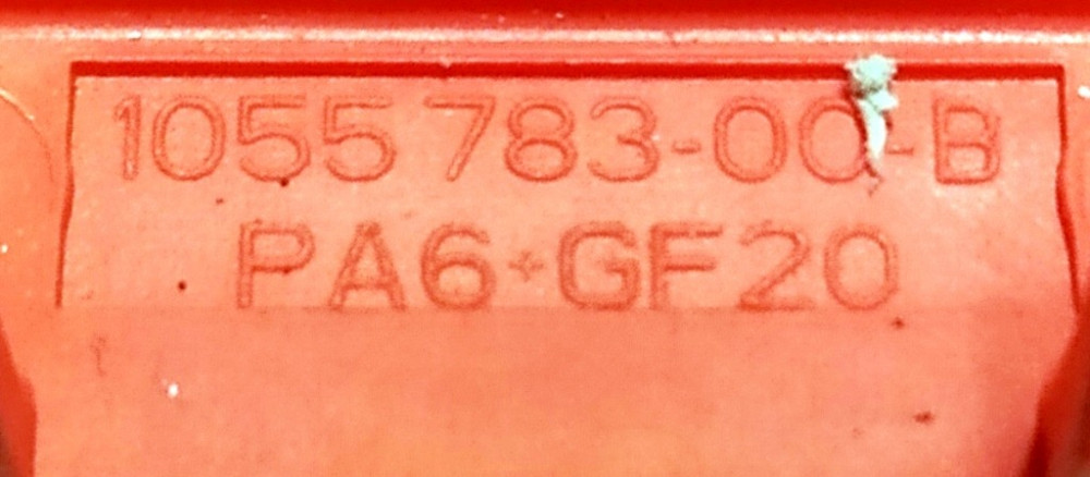 Кронштейн крепления крышки предохранителей основной батареи Tesla model S REST, Tesla model X 106711 Киев - изображение 4