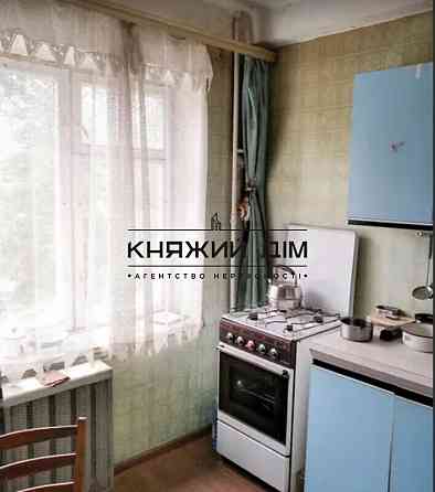Продаж 2-кімнатної квартири, вул. Раїси Окіпної, метро Лівобережна. Код 21147660 Київ