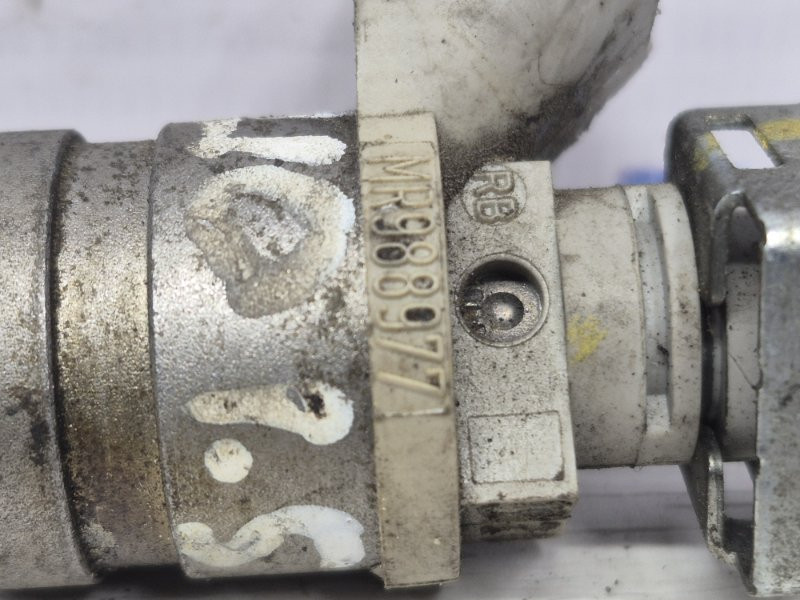 Форсунка топливная Mitsubishi Lancer 10 1.5 БЕНЗИН 4A91 2007 (б/у) Киев - изображение 3