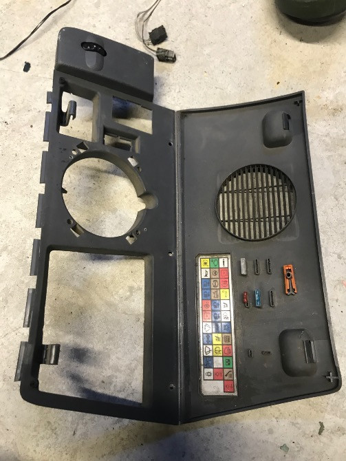 Бу крышка блока предохранителей Renault Laguna 1, 7700823492 Кропивницкий - изображение 1